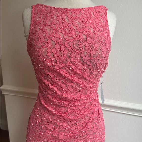 Aidan Mattox Beaded Fitted Ruched Cocktail Dress Pink lace Sleeveless Size 4 NWT - Picture 3 of 7